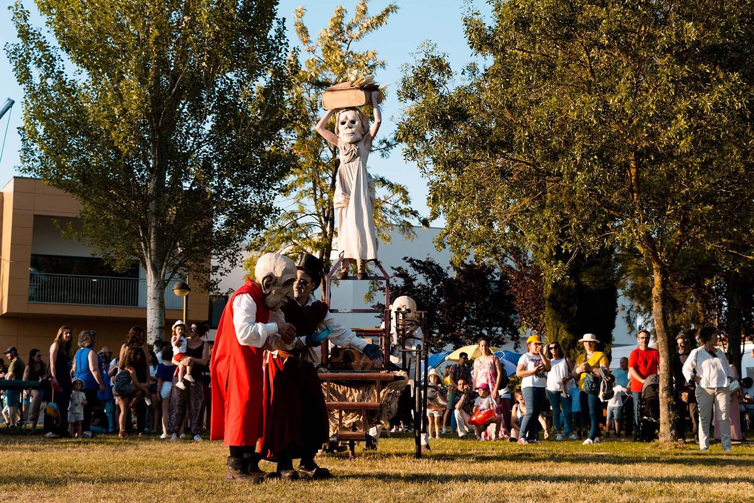 Encontro Internacional de Marionetas e Formas Animadas, Montemor-o-Novo (PT) / Fotografia de Alma D'Arame